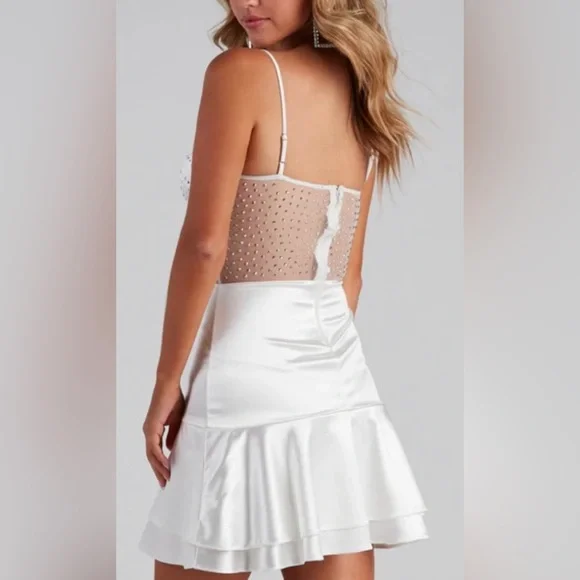 NWT Windsor’s Aubrianna Dazzling Mini Skater Party Dress. CL3 - Picture 8 of 11